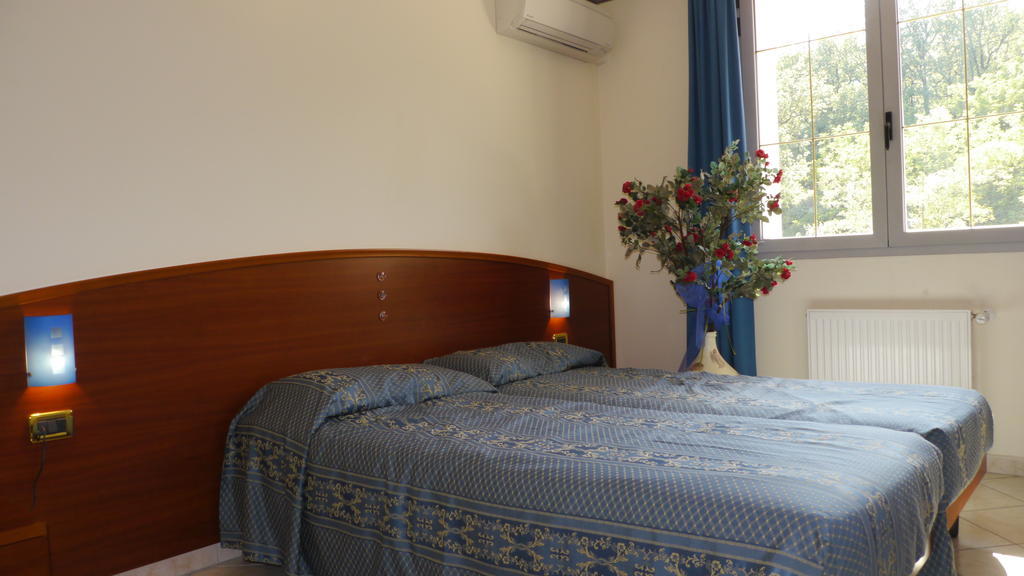 Hotel Ristorante Sterlina 3*